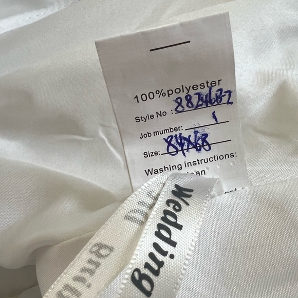 Jaeden | NWT Chiffon jeweled v-neck long beach wedding dress boho off sh… - Picture 14 of 14